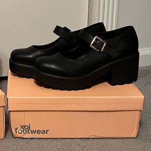 Koi Footwear